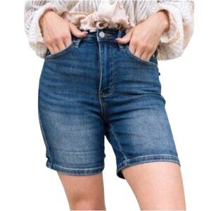 Women's L Judy Blue Bermuda Denim Jean Shorts Light Distressing